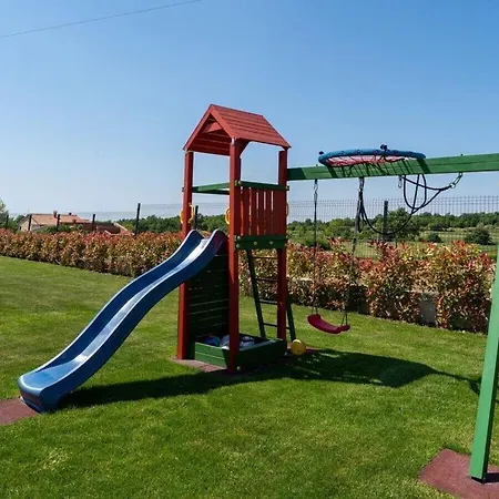 فيلة Ansi Exclusive Comfortable Holiday Višnjan